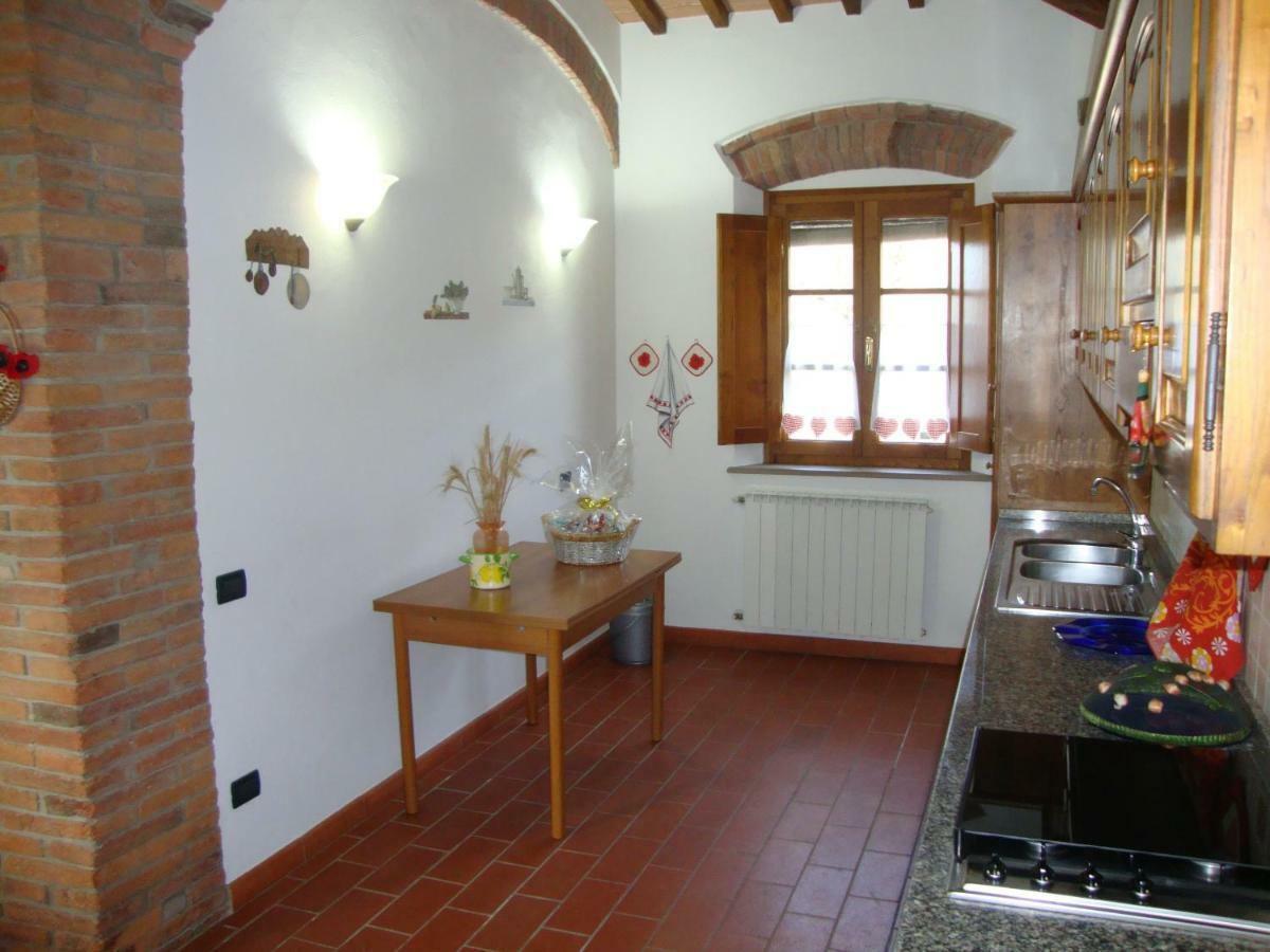 Agriturismo Podere Molino Peccioli Ngoại thất bức ảnh